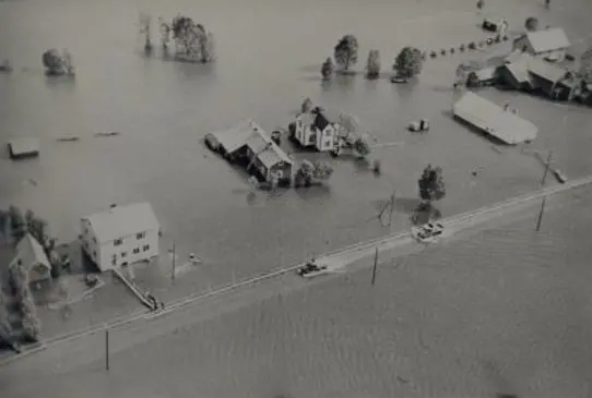 Hus som står i vatten